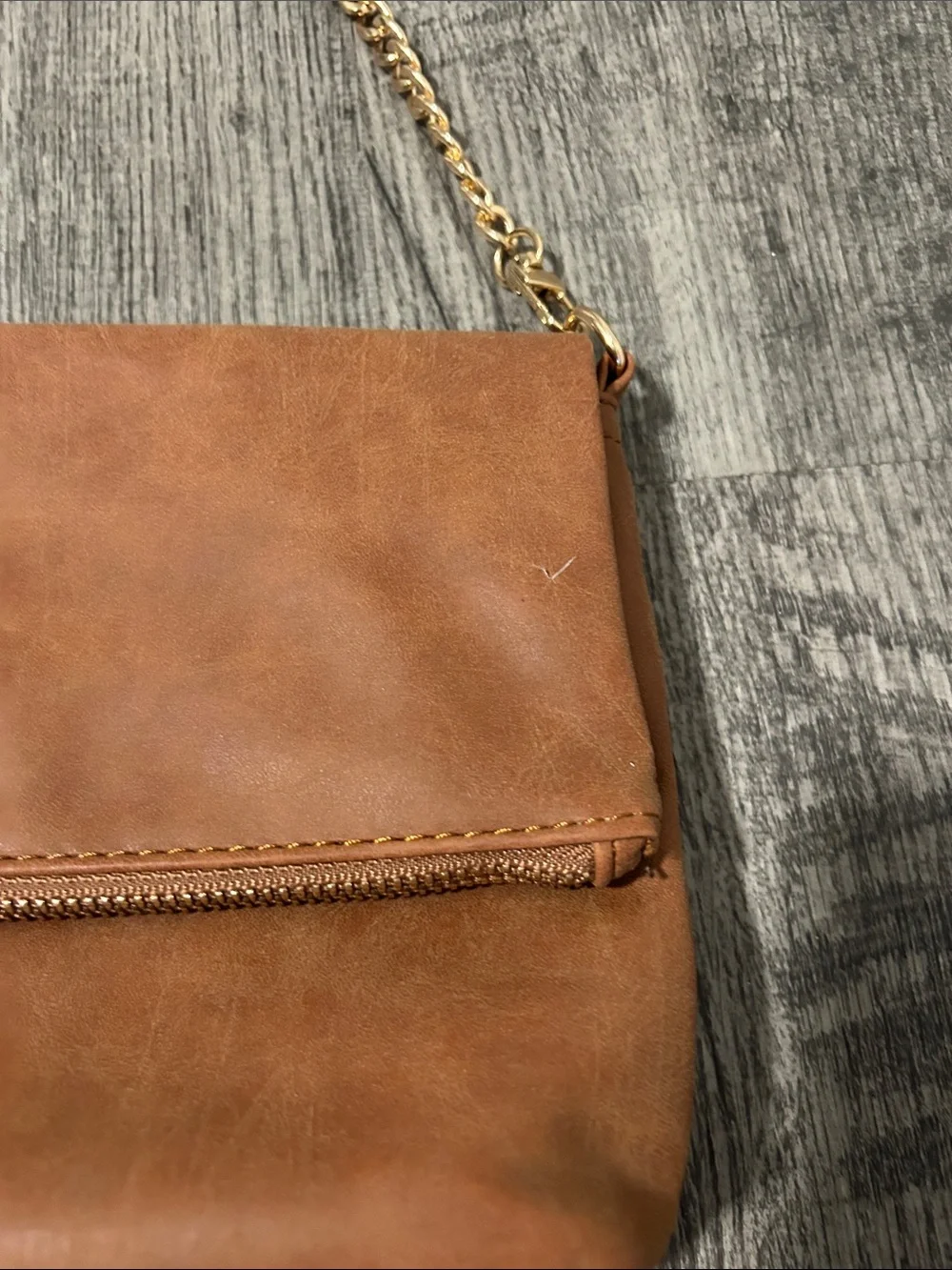 Amazon Brown Crossbody Bag with Gold Chain